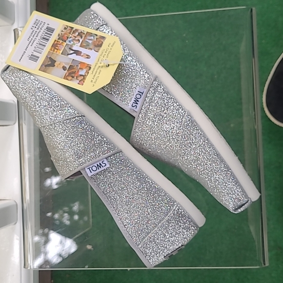 Tom's Youth Classic Silver Glimmer Glitter Espadrille - Picture 4 of 7